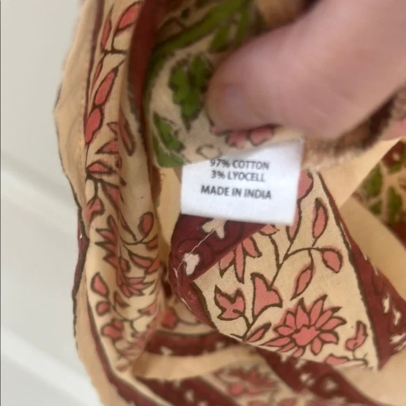 Tuckernuck Blush Elena Top - Picture 7 of 7